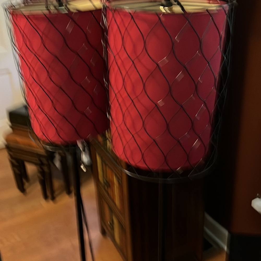 2NEW MIDNIGHT VELVET FLOOR LAMPS, WITH WIRE COVER OVER BURGUNDY CLOTH LAMPSHADE! - Picture 6 of 8